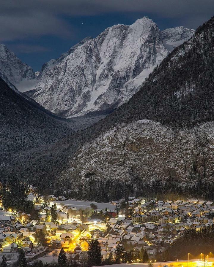 Mountain View Glamping Villa Dovje Eksteriør bilde