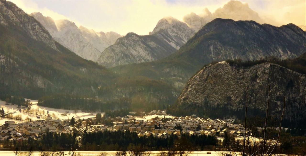 Mountain View Glamping Villa Dovje Eksteriør bilde